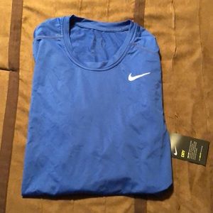 NEW Men’s Large Dri Fit Shirt Long Sleeved